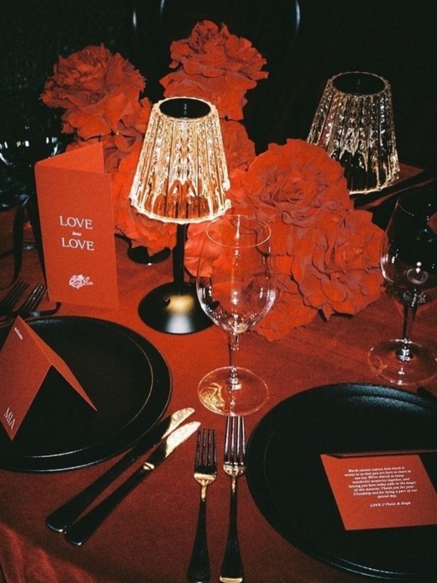 Романтическая сервировка